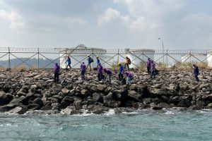 Bersih pantai